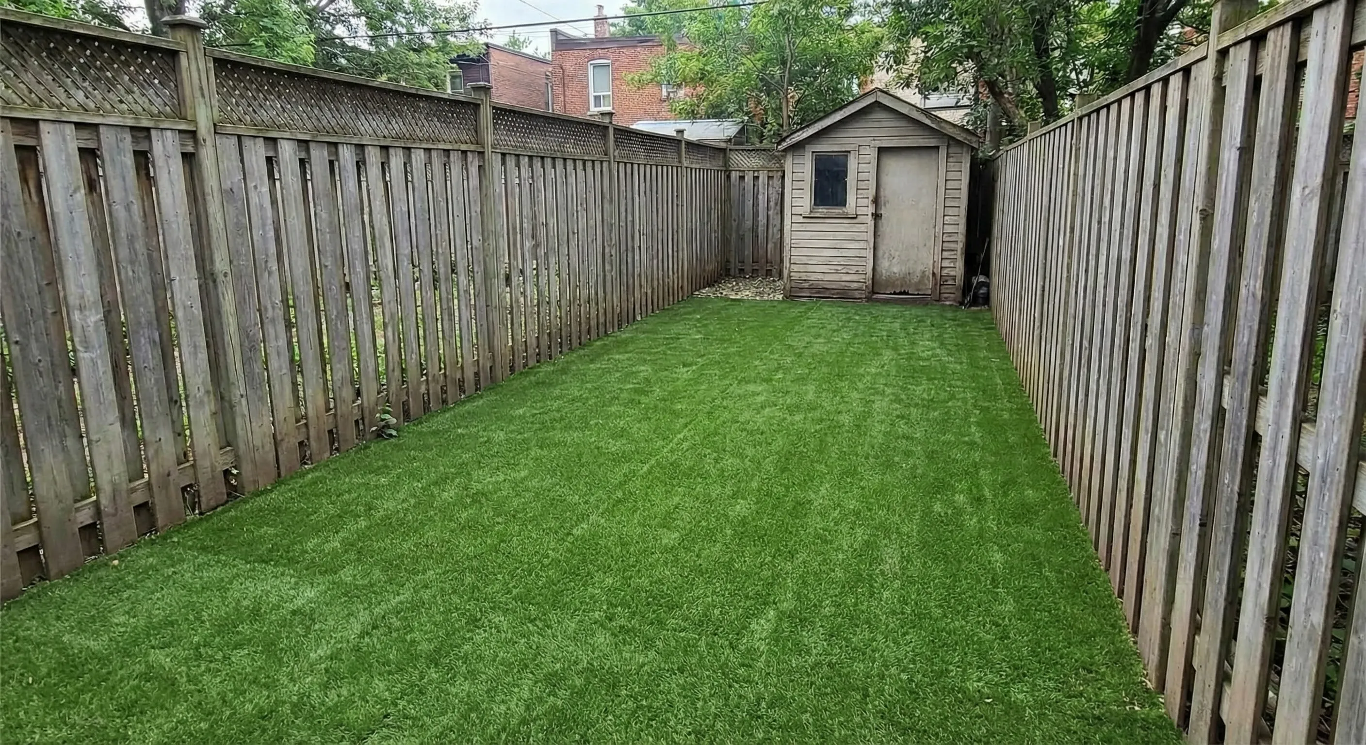 Backyard putting green installation in Mississauga